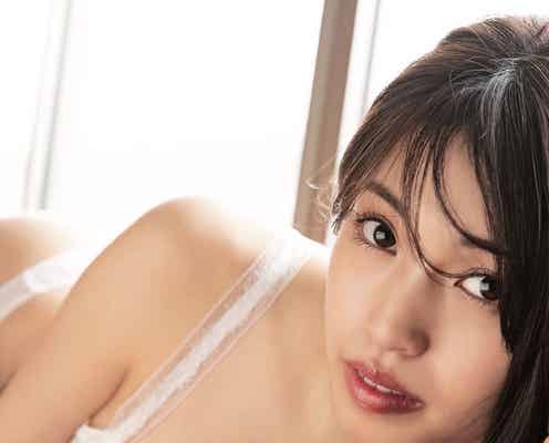 CHERRSEE・MIYU、1st写真集で“今”を激写 豊満バスト溢れる秘蔵写真公開