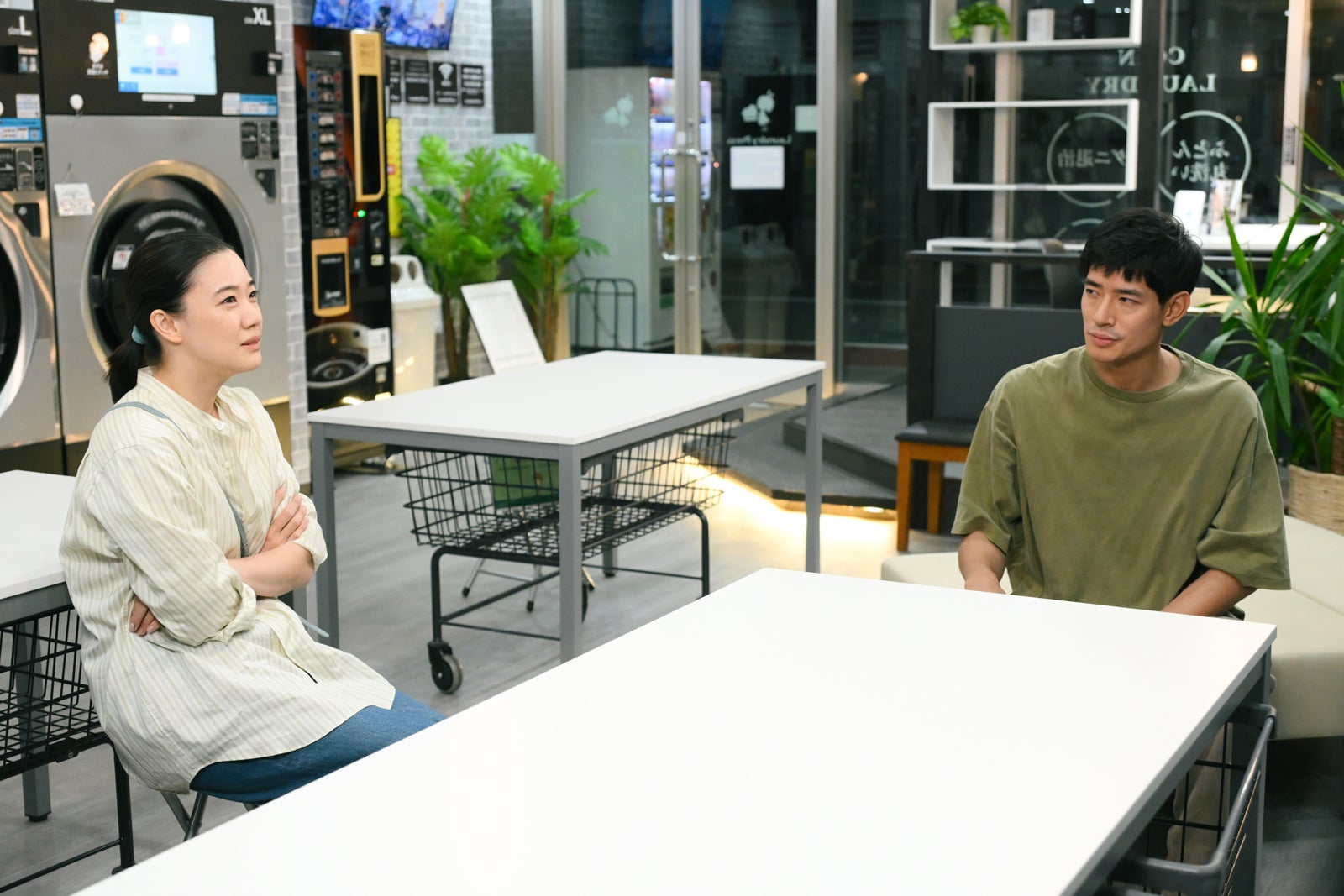 蒼井優、中島歩「Tシャツが乾くまで」（C）TBS