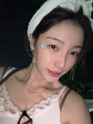 「お風呂上がり」木下優樹菜、美肌すぎる“すっぴん？”ショットに反響「可愛すぎる」