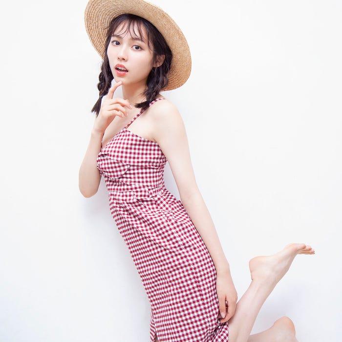 イベント特典イメージ/「秋田汐梨オフィシャルカレンダー2020」より(C)SDP