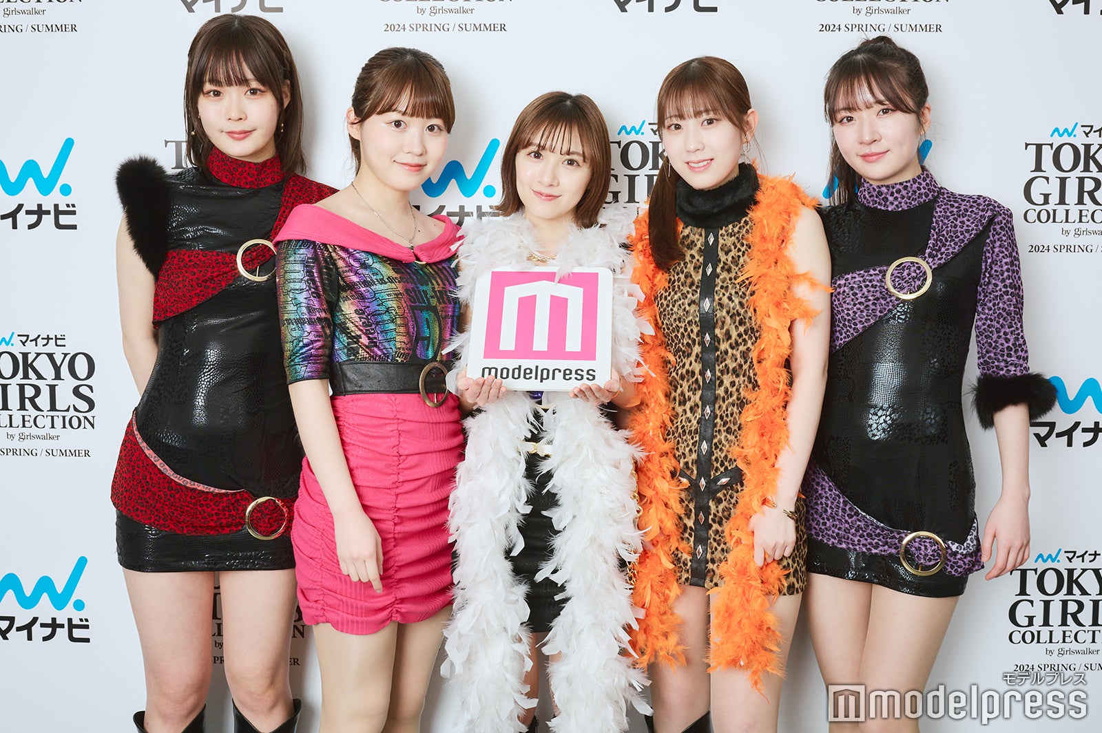 上杉真央、今井陽菜、友恵温香、久木田帆乃夏、雨宮凜々子（C）モデルプレス