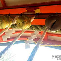 ベイマックスのモデルとなった「花園神社」の鈴