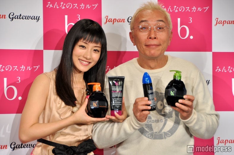 （左から）石原さとみ、所ジョージ