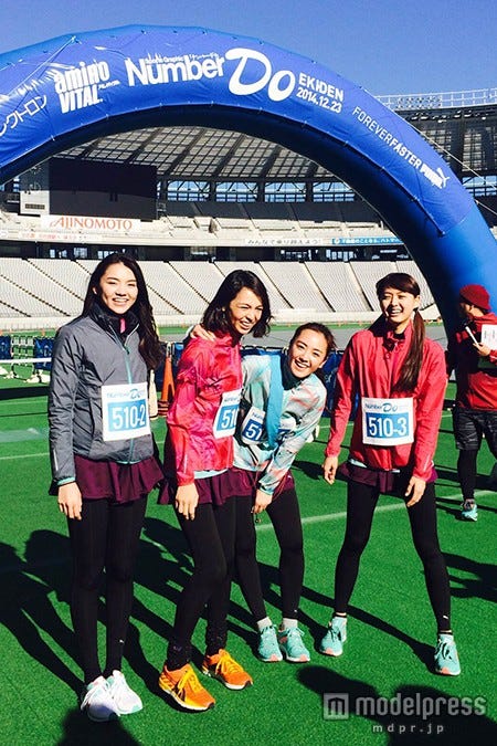 笑顔で無事に完走した4人