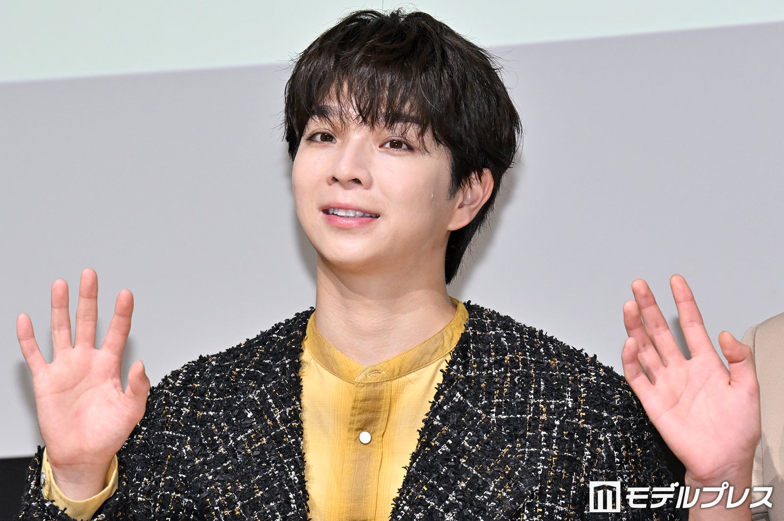 M!LK塩崎太智「本当に初期装備ニキ」タレコミ認める 誕生日に複数プレゼントされたものとは？【もうパパ！】