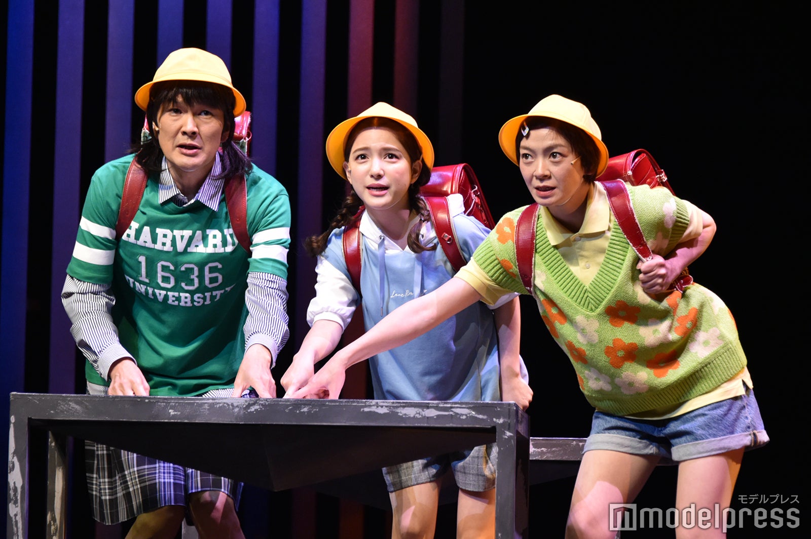 丸山智己、川島海荷、田畑智子／「こどもの一生」 （C）モデルプレス