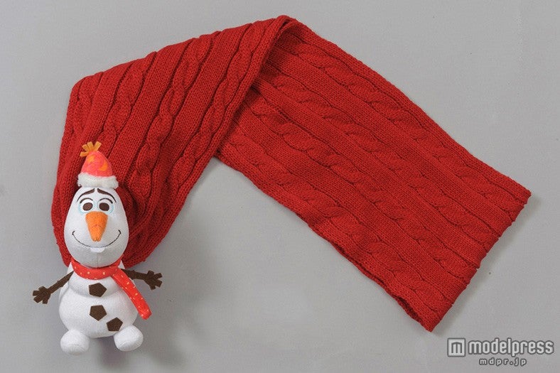 2パーク共通：マフラー（C）Disney