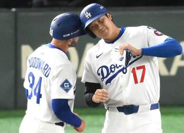 大谷翔平 第4打席で粘って四球 この試合2個目でチャンスメークもフリーマンが併殺打 ド軍は5度の先頭打者出塁も