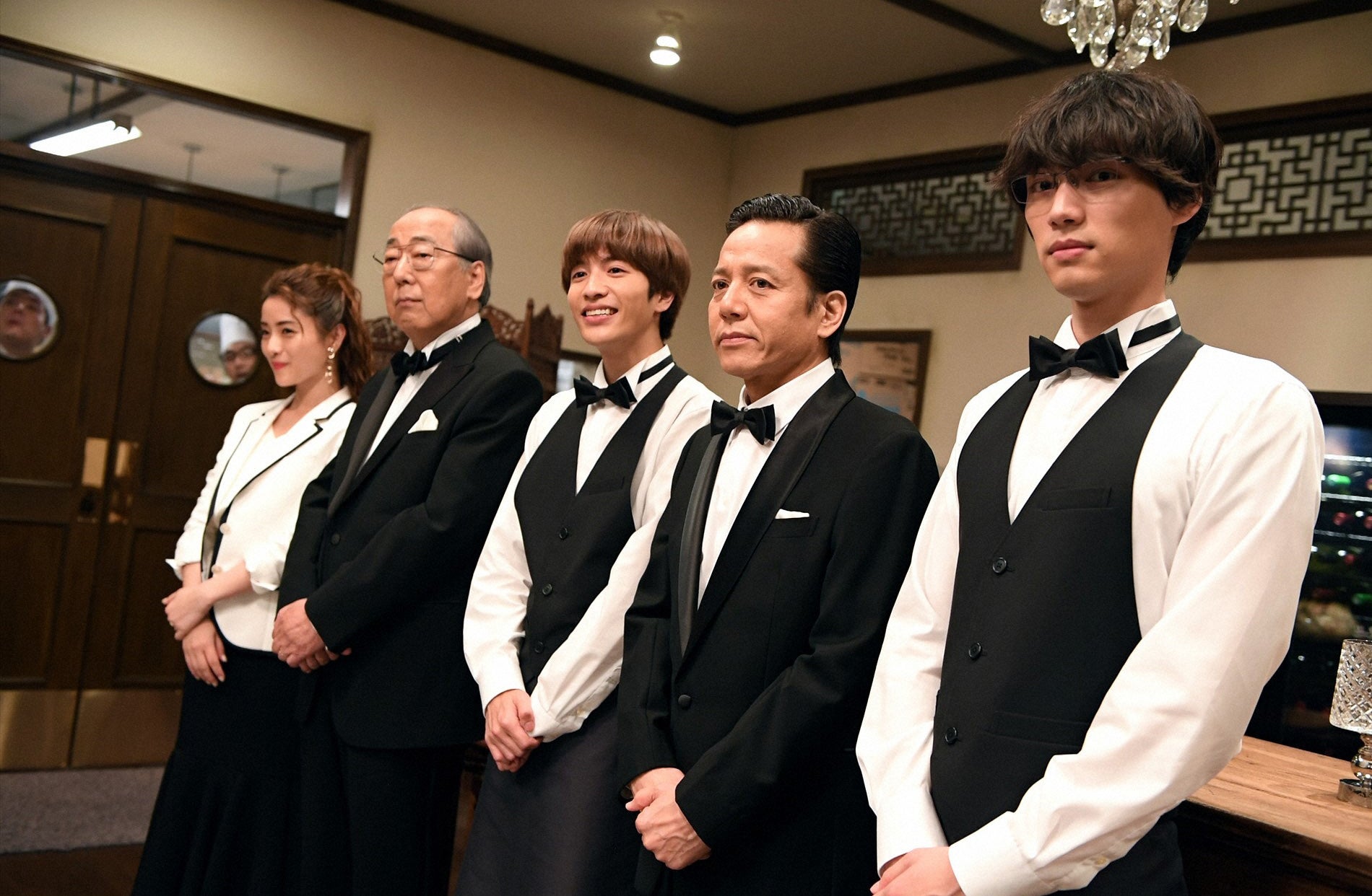 石原さとみ、岸部一徳、志尊淳、勝村政信、福士蒼汰／「Heaven？～ご苦楽レストラン～」第2話より（C）TBS