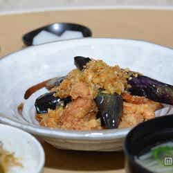 「博多なすと揚げ鶏のネギソース」