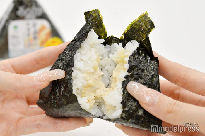 手巻 シーチキン(R)マヨネーズ(C)モデルプレス