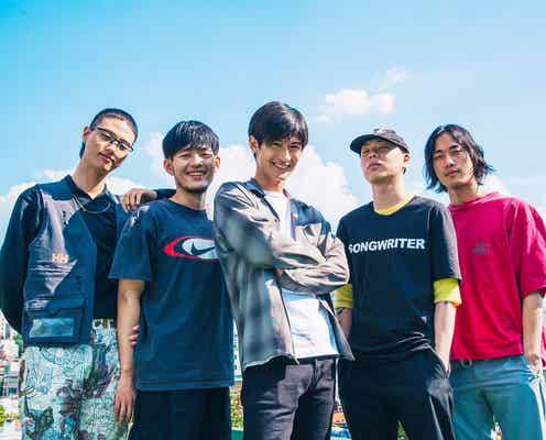 <三浦春馬×HYUKOH(ヒョゴ)対談>韓国最旬バンドと現地で対面 世界に拡がる個性的なサウンドの成り立ちと展望