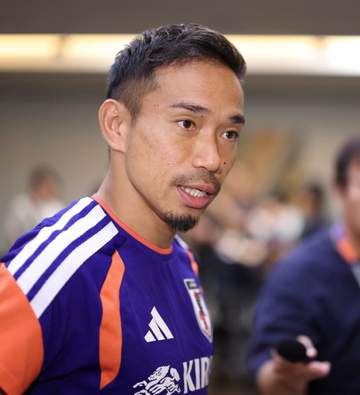 39歳、長友佑都「今すぐに答えを出せと言われてたらやめるんだろうなという勢い」日本初5度目のW杯終え心境 去就は今後検討も6度目は「今は思えない」