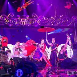 カウントダウンライブ『ayumi hamasaki COUNTDOWN LIVE 2015-2016 A ～MADE IN TOKYO～』を開催した浜崎あゆみ（画像提供：avex）