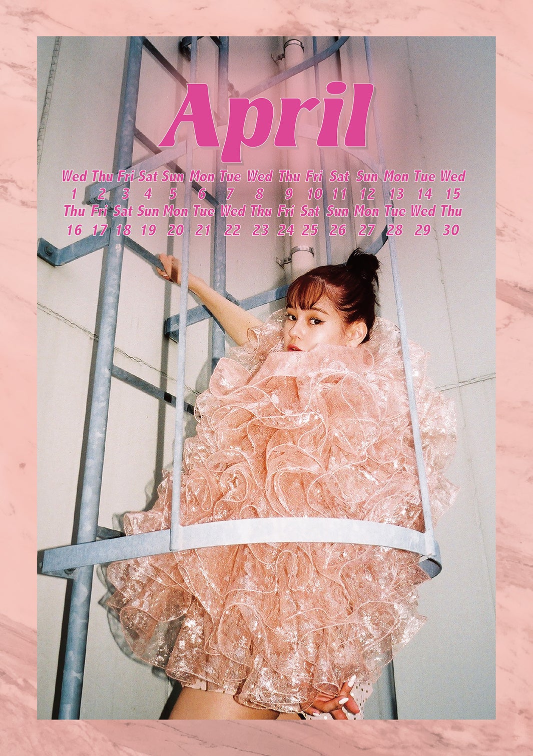 「emma Calendar 2020」より（C）SDP