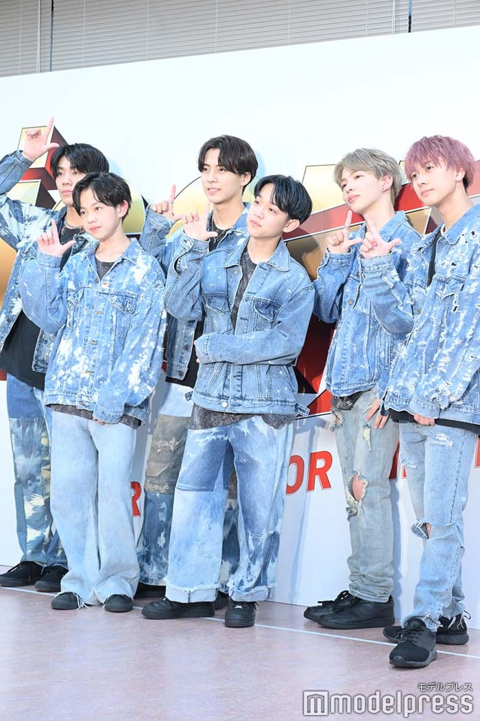 (左から)岩城星那、難波碧空、中村竜大、百田隼麻、山田晃大、岡尾真虎 (C)モデルプレス