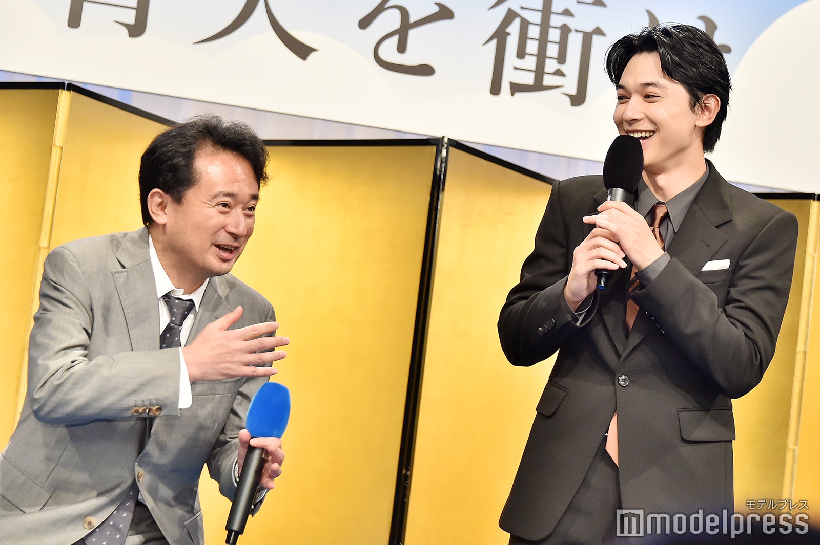 菓子浩、吉沢亮（C）モデルプレス