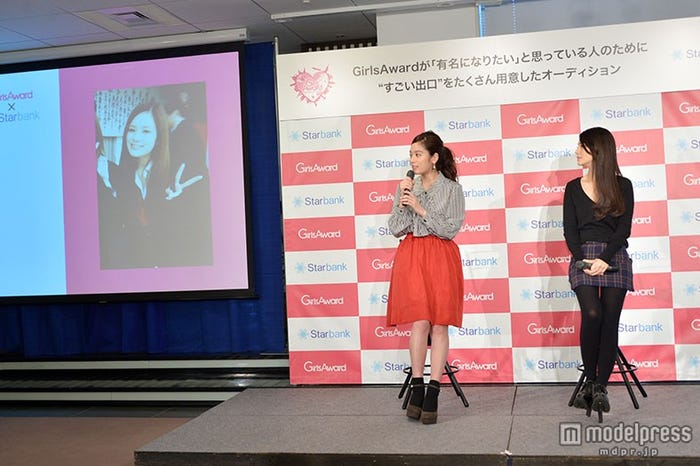 筧美和子は高校の卒業式での1枚を紹介