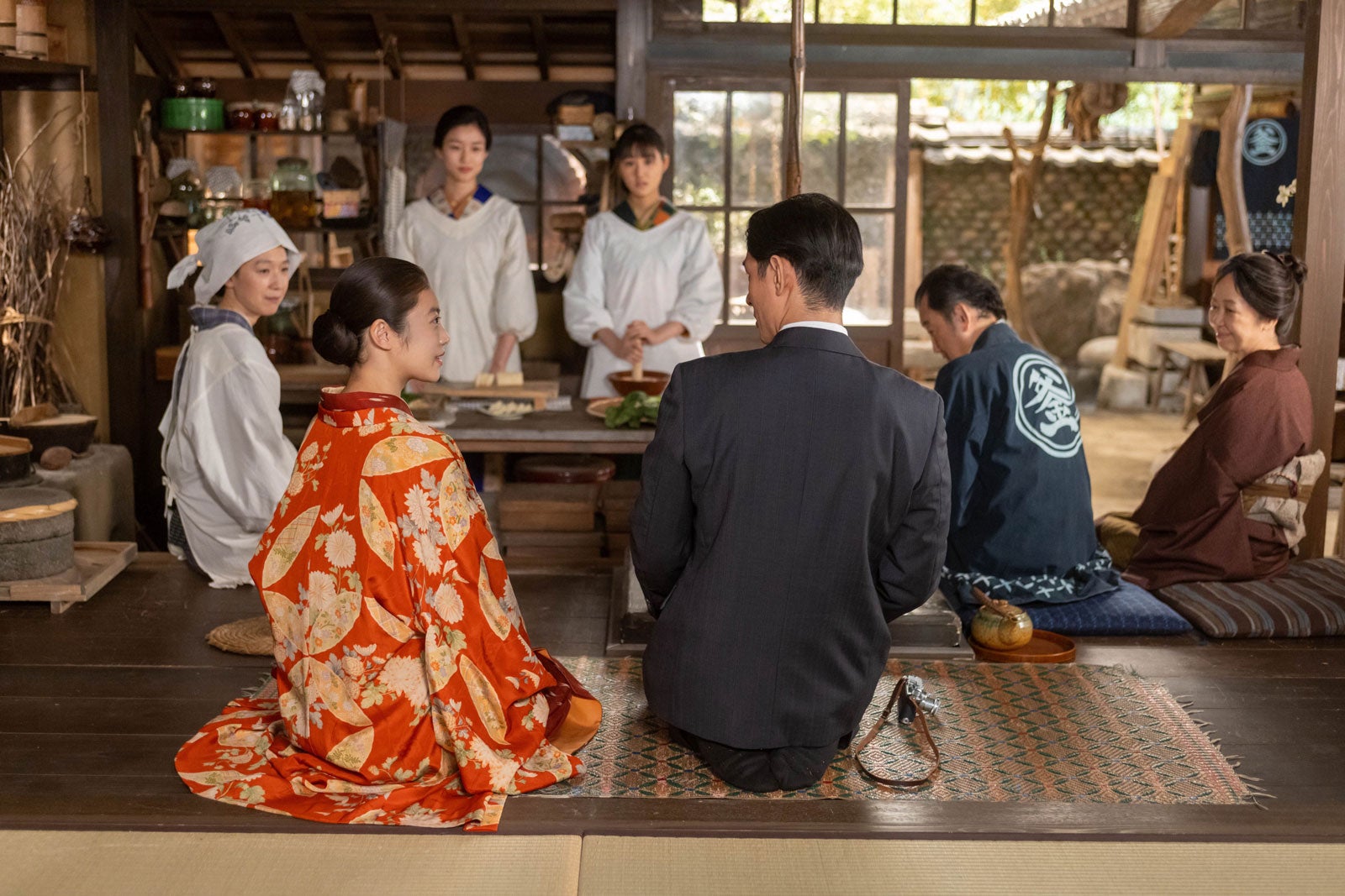 今田美桜、中島歩「あんぱん」（C）NHK