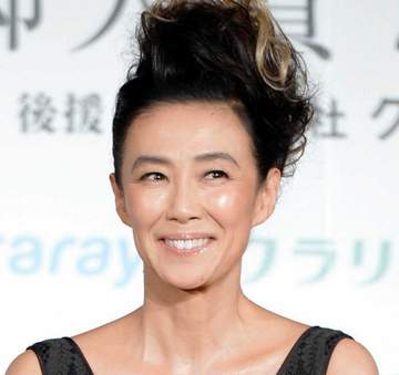 和服なのに帽子！？萬田久子の誕生日ショットが素敵過ぎる 素材はデニム、帯はレザー…神田うのも絶賛