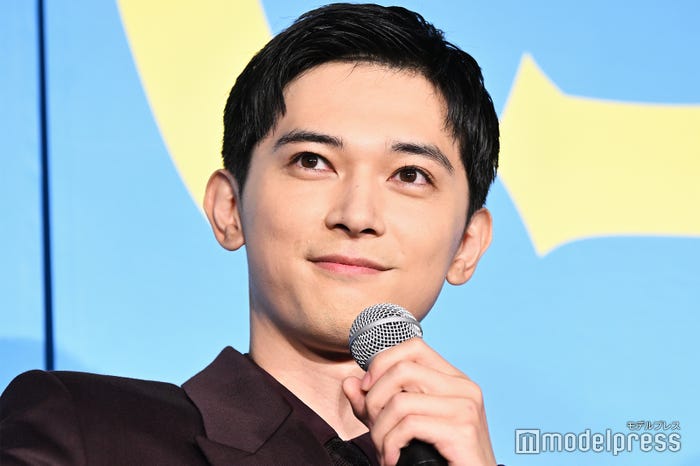 吉沢亮(C)モデルプレス