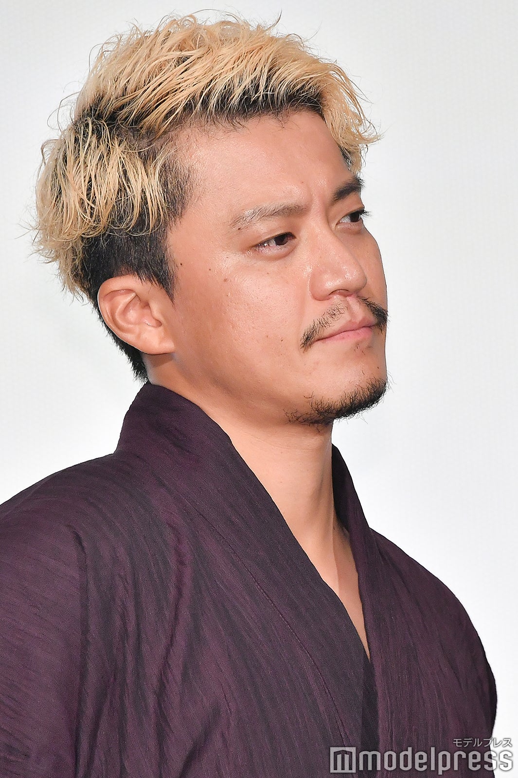 小栗旬（C）モデルプレス