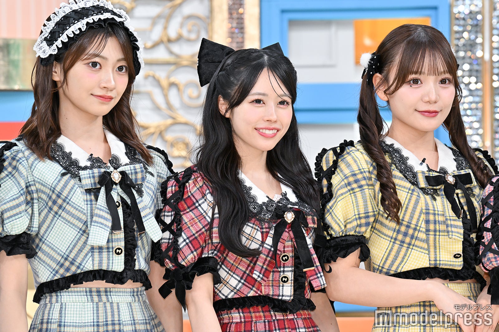 板倉可奈、佐野愛花、古澤里紗（C）モデルプレス