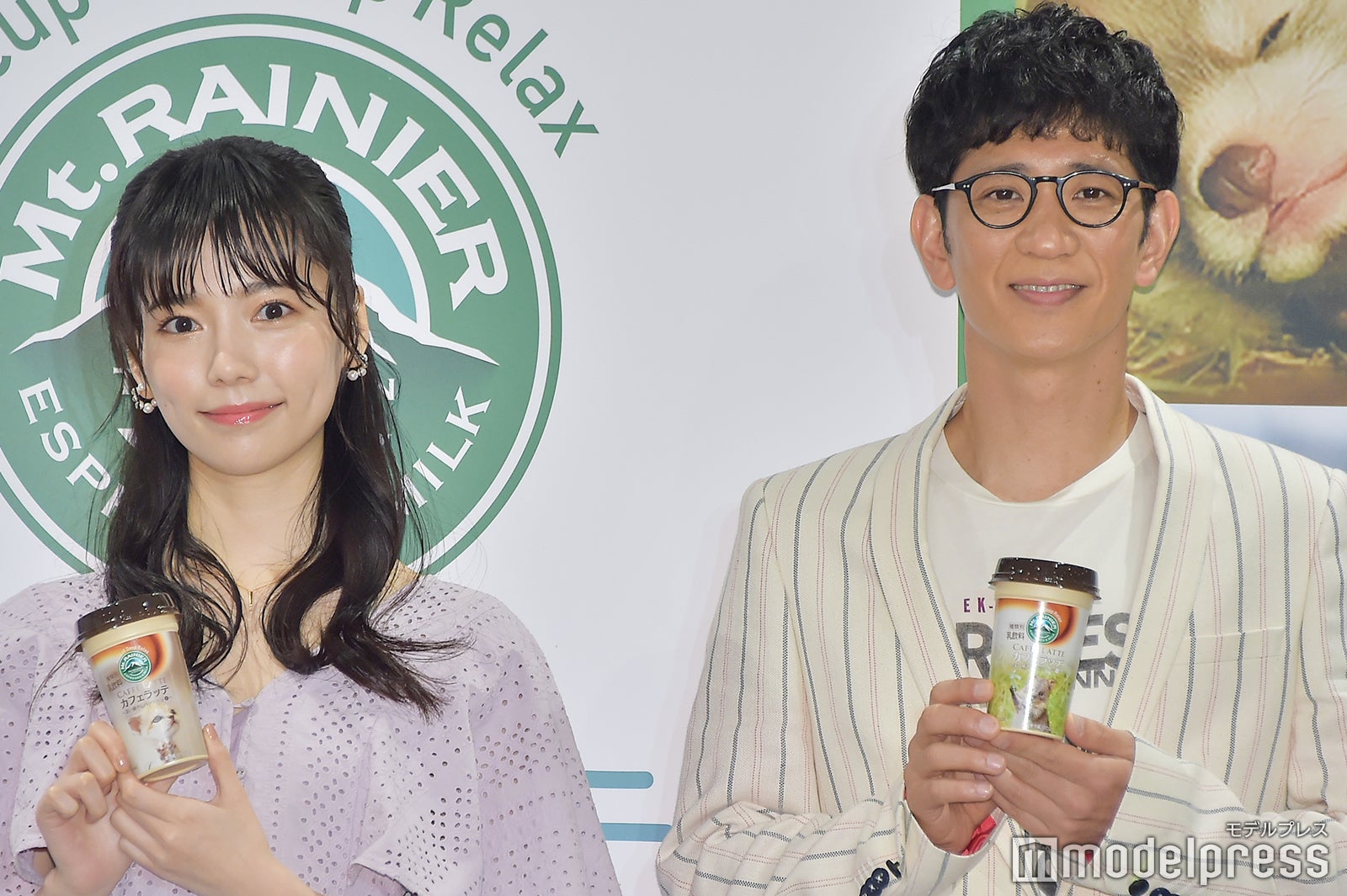 島崎遥香、柴田英嗣 （C）モデルプレス