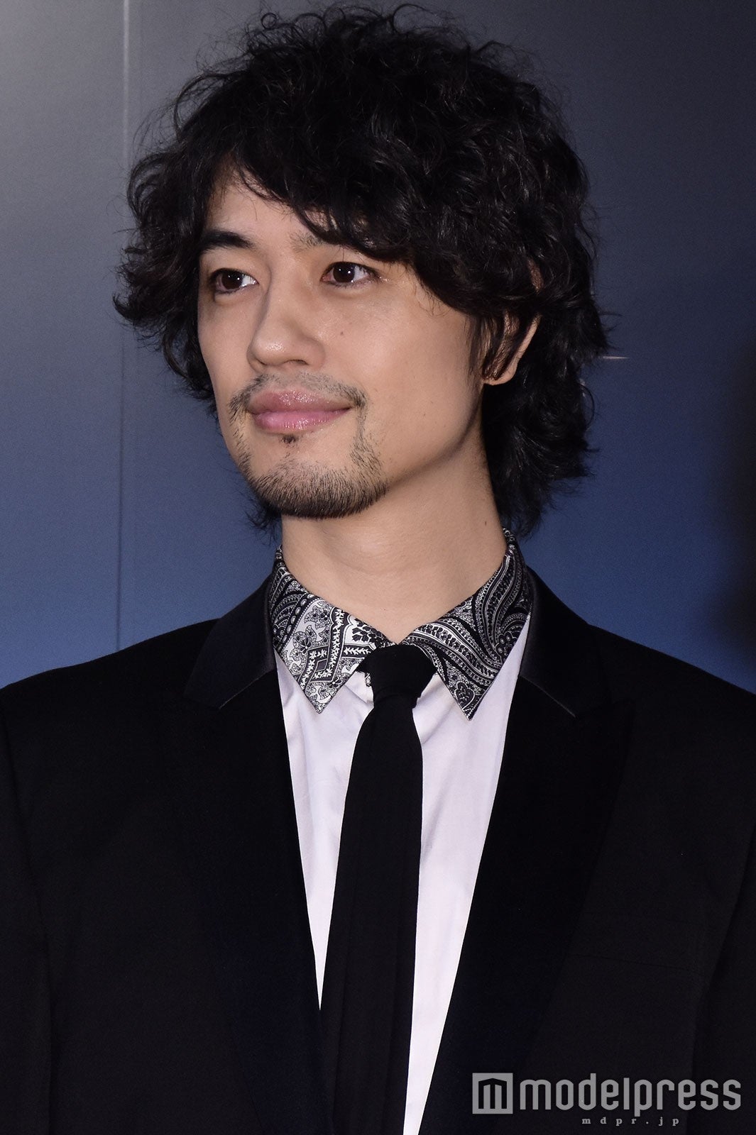 石田ゆり子 斎藤工と密着ツーショット 素敵な親戚 に反響 モデルプレス 石田ゆり子 斎藤工と密着ツーショット 素敵な親戚 に反響 モデルプレス