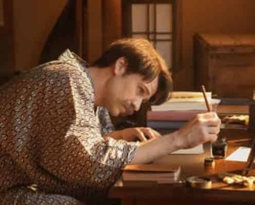 「ヘブンさん日本語上手!」「素はイケメンでお若い!」ばけばけ夫役俳優が登場→SNS沸く「日本語ペラペラ」近藤春菜も驚き