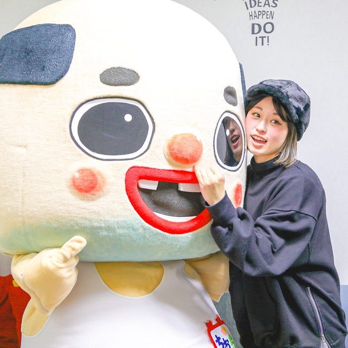 ちっちゃいおっさんとやのあんな(写真提供:MBS)