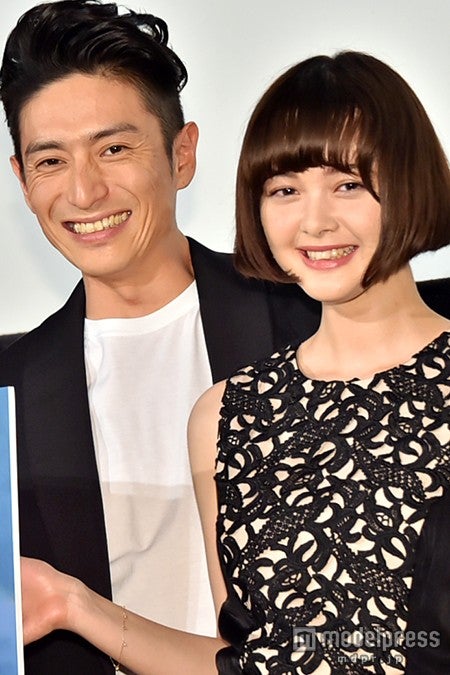 玉城ティナ、伊勢谷友介の絶賛に照れる