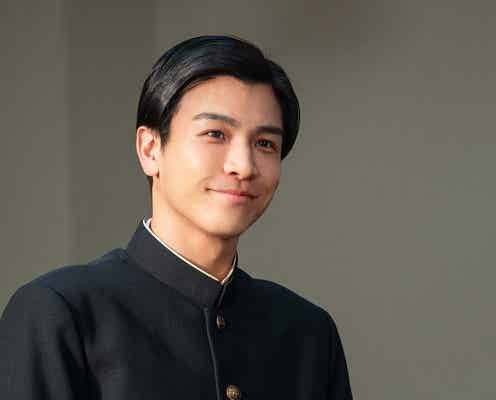 岩田剛典、朝ドラ初出演から馳せた両親への思い「虎に翼」で巡りあえた“縁”とは【インタビューVol.1】