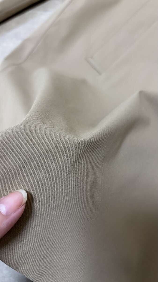 GUバルマカーンAラインハーフコートの生地感