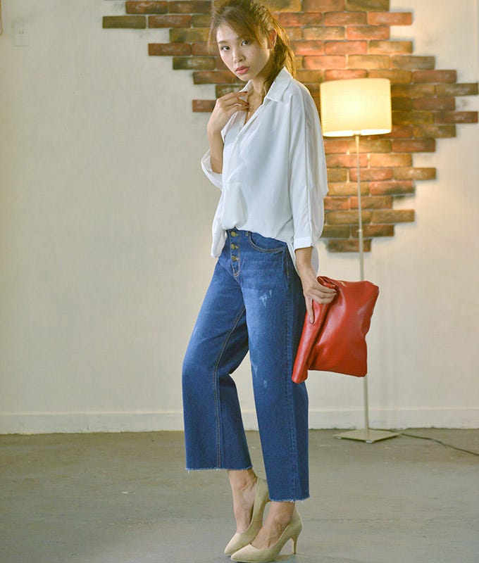 ハイウエストの裾切りっぱなしバギージーンズ「coca」5,990円(税込)/画像提供:coca