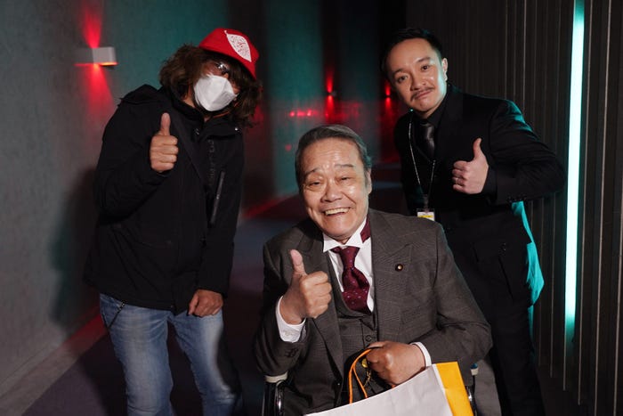 三木聡監督、西田敏行、濱田岳 (C)2022「大怪獣のあとしまつ」製作委員会