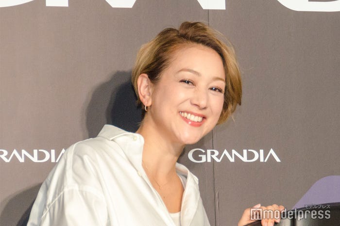 SHELLY(C)モデルプレス