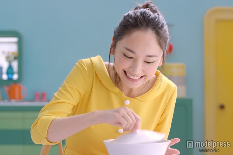 新垣結衣／「チキンラーメンの歌」編