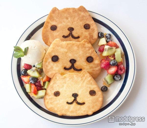 この店オリジナルの「仔カピののすのすパンケーキ」