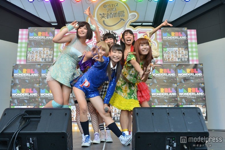 ライブパフォーマンスを披露したでんぱ組.inc