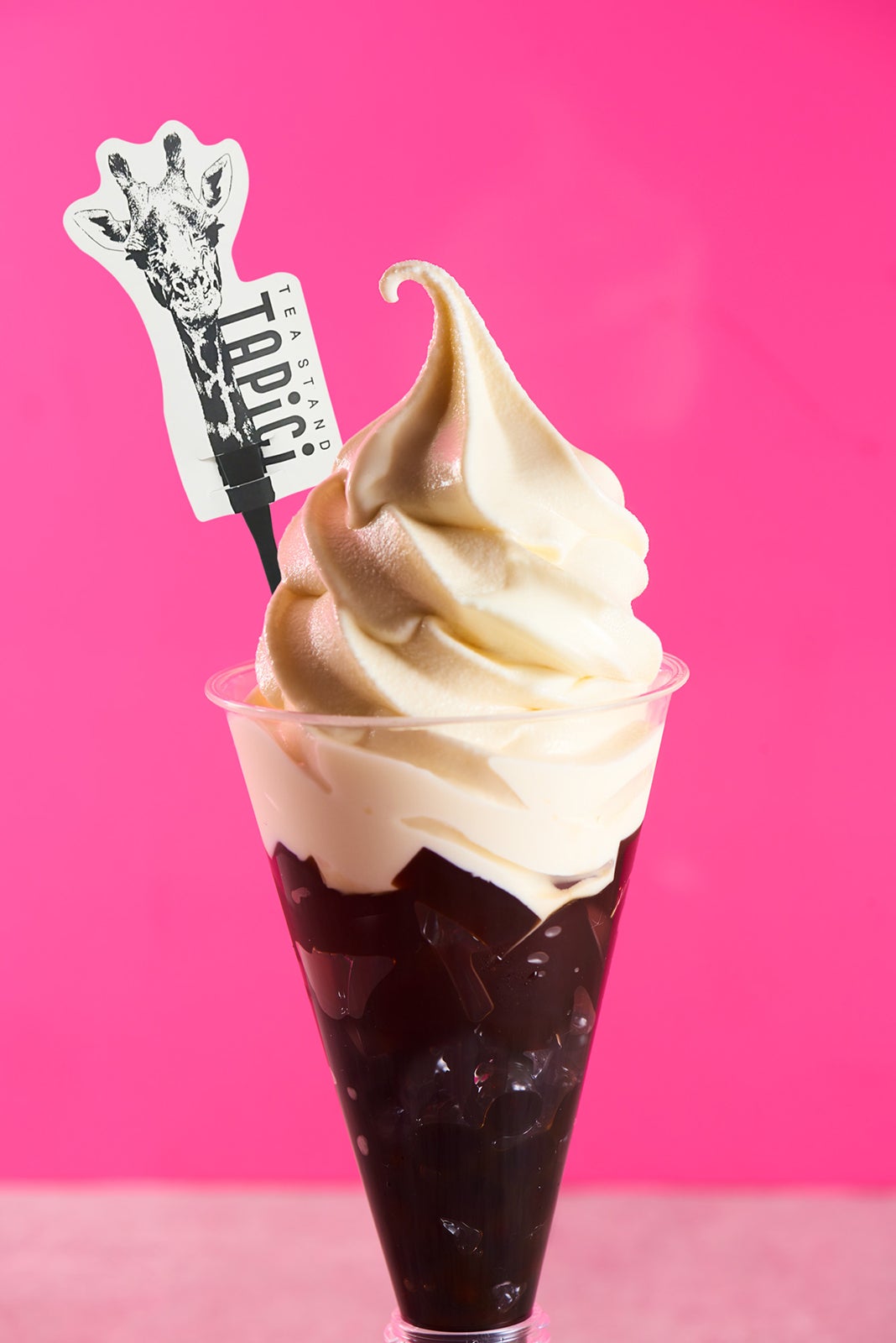 「タピオカサンデー―ソルティチーズミルク」／画像提供：ドロキア・オラシイタ