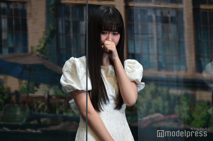 感涙した原菜乃華(C)モデルプレス