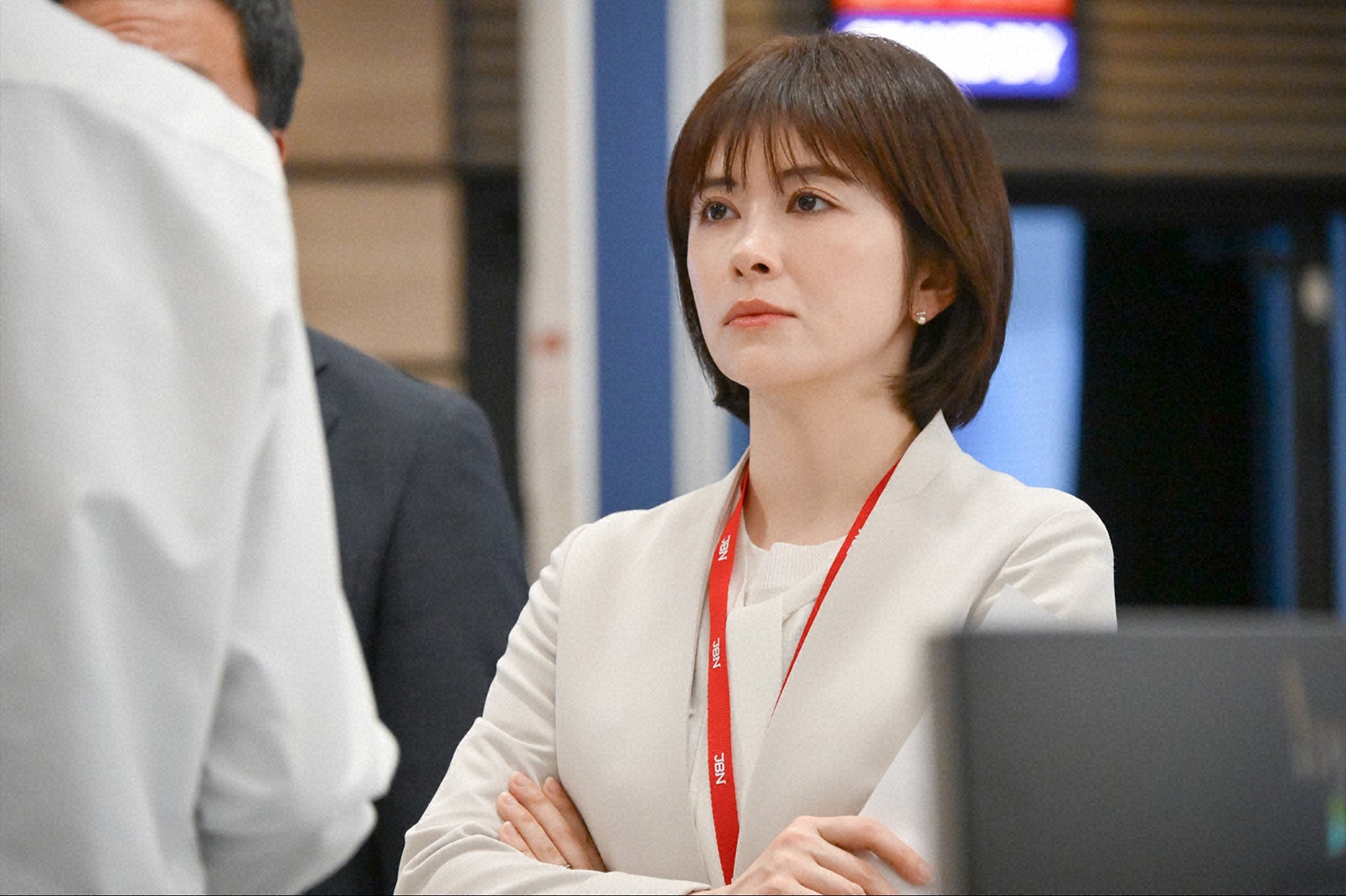 宮澤エマ「キャスター」第3話（C）TBS