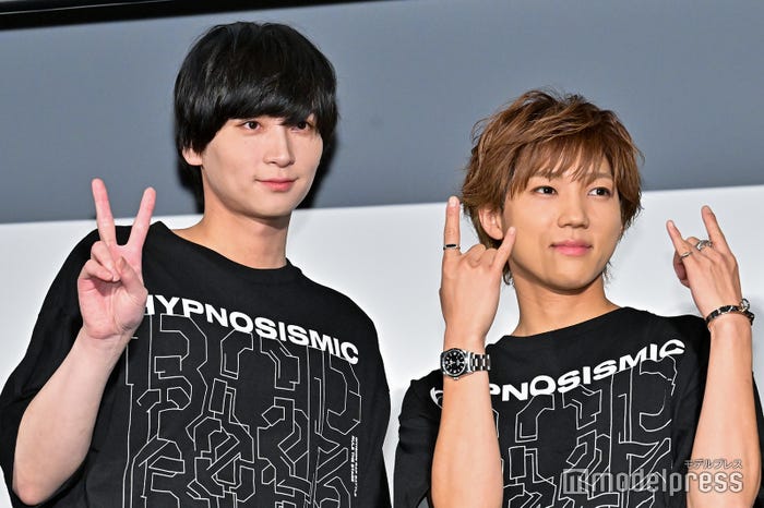 荒牧慶彦、安井謙太郎(C)モデルプレス