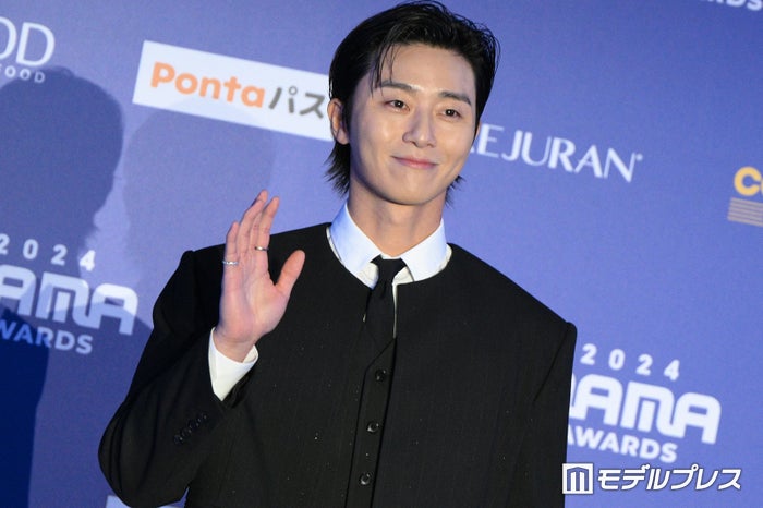 パク・ソジュン、4年ぶり「MAMA」で歓声 2025年の活動も予告【2024 MAMA AWARDS DAY2】