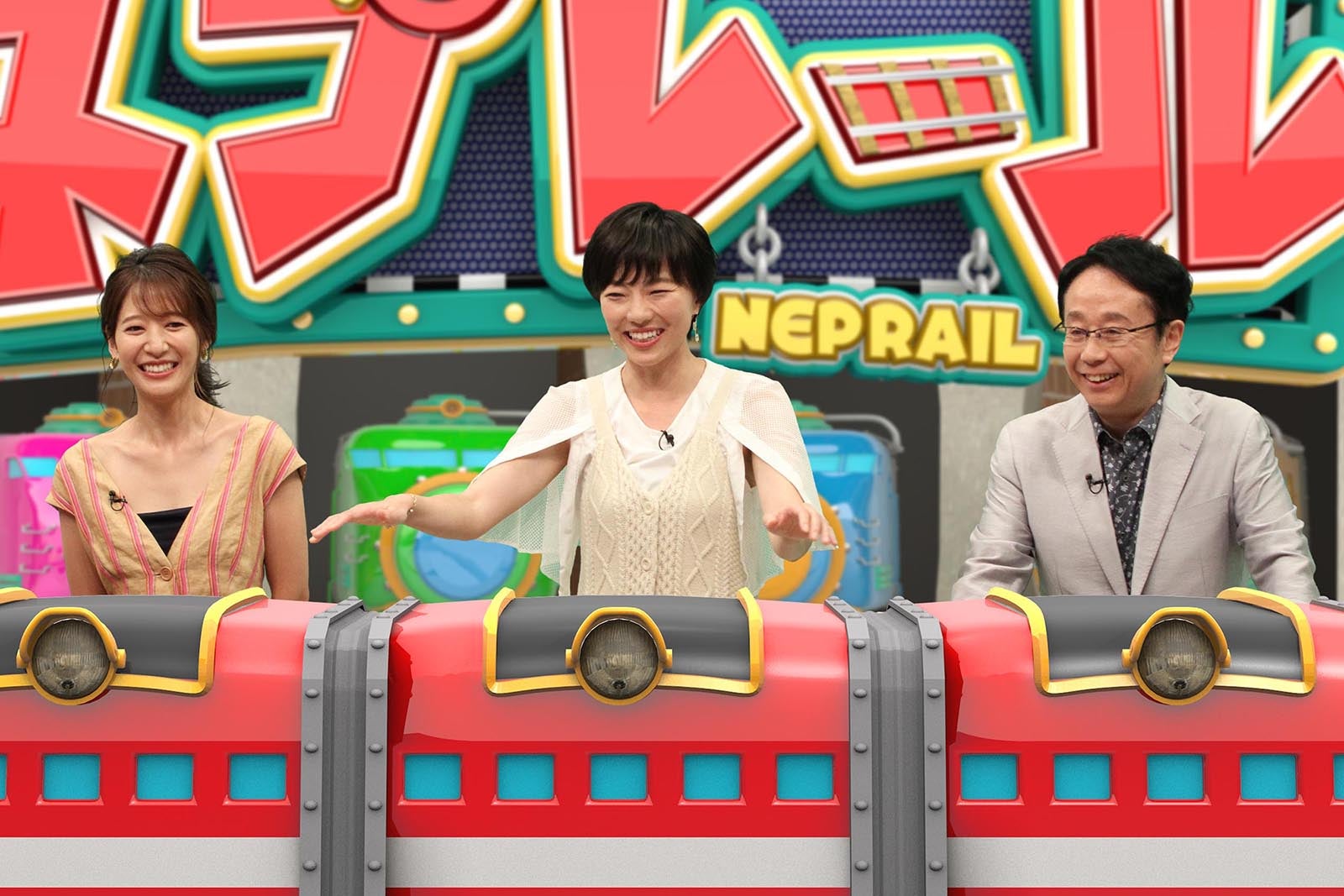 吉田明世、雨宮萌果、福井謙二（C）フジテレビ