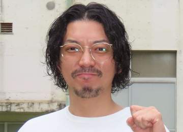 「ボロボロの一軒家」に高額現金を放置…自宅ロケでニューヨーク嶋佐「マジでお前、危ないって！」M-1ブレーク芸人に注意