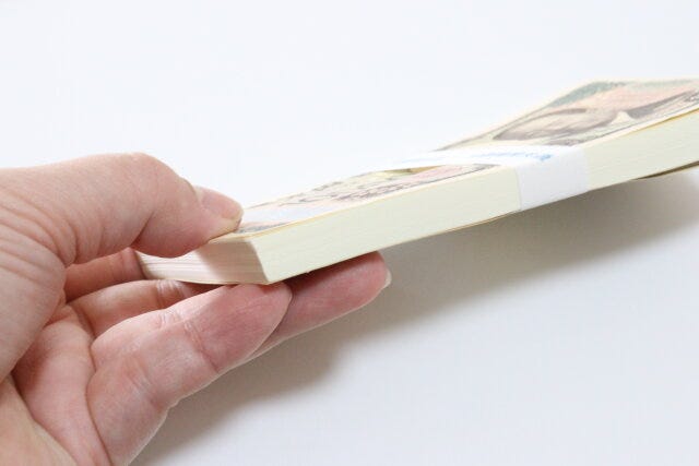 ダイソー ダミー札束 ダイソーのダミー札束の厚み