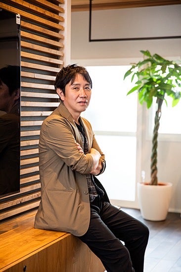 【13リノベーション・金井旬也氏】47歳でリフォーム会社設立、年商1億円超へ。3年で売上3倍を達成した“遅咲き大工”の顧客第一の成功術＜REAL VALUE×モデルプレス連動＞