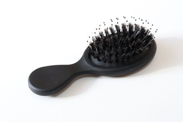 ヘアブラシ(豚毛付) ヘアブラシ(豚毛付)